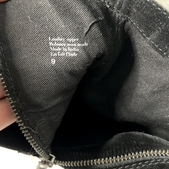 Seychelles Weekender By Anthropologie Black Suede Fringe Ankle Boots Size 9 - Picture 10 of 11